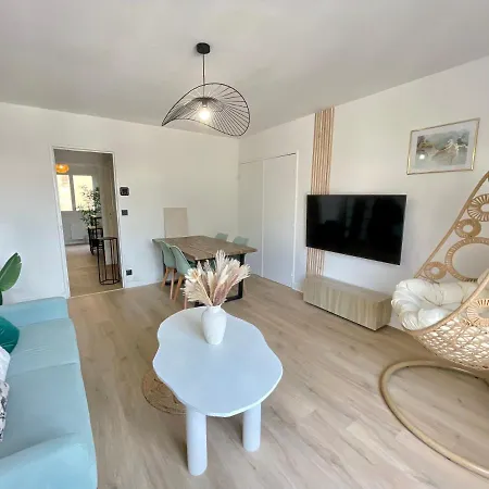 La Douceur Roannaise - Parking Prive Proche Gare Apartment Roanne