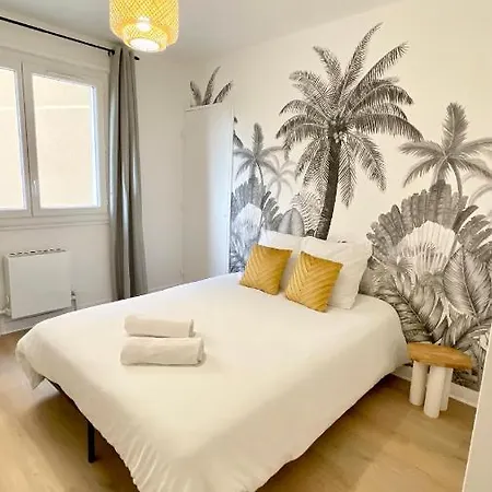 Apartment La Douceur Roannaise - Parking Prive Proche Gare Roanne